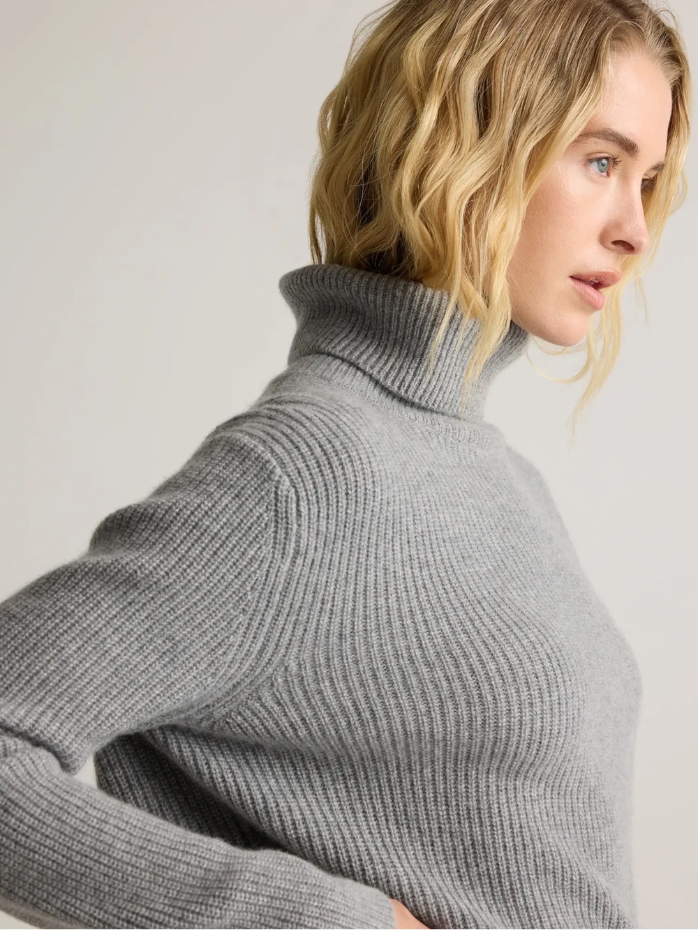 Quince Mongolian Cashmere Fisherman Turtleneck Sweater Heather Gray Size XS - Picture 4 of 11